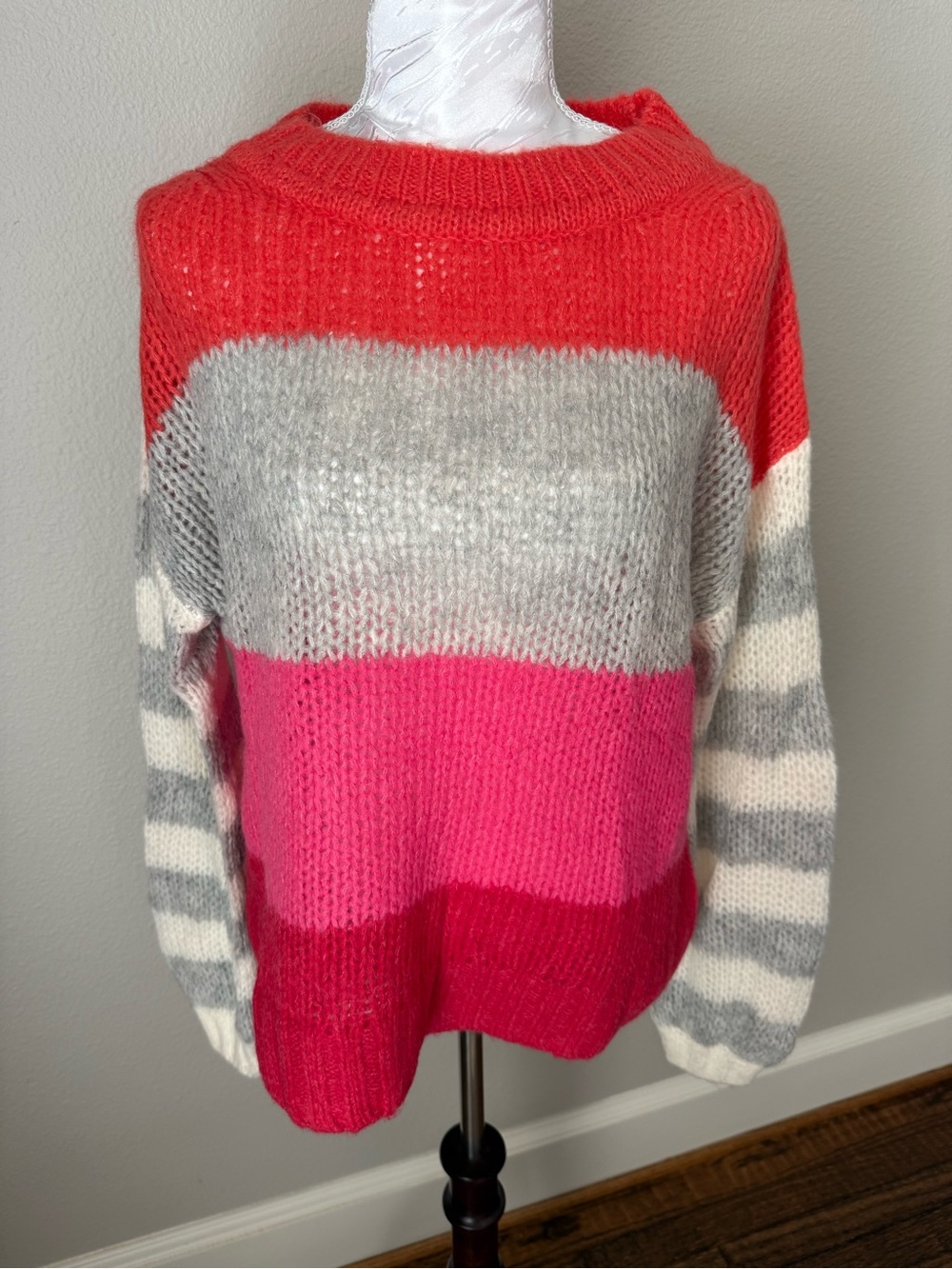 GAP Colorblock Crewneck Sweater in Coral, Gray, White & Pink
